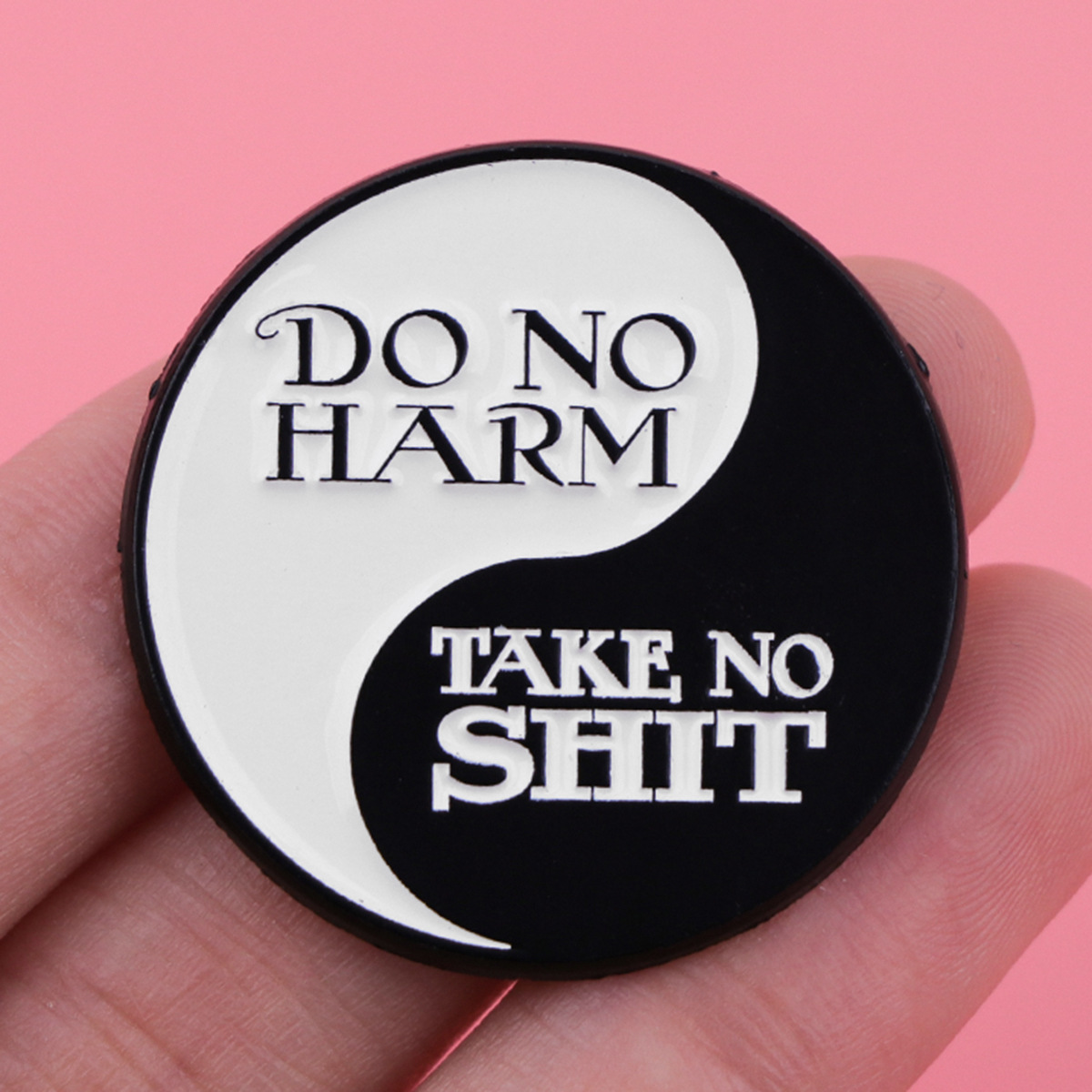 Creative Cartoon Enamel Metal  - Women'S Accessories Clothing recension och pris