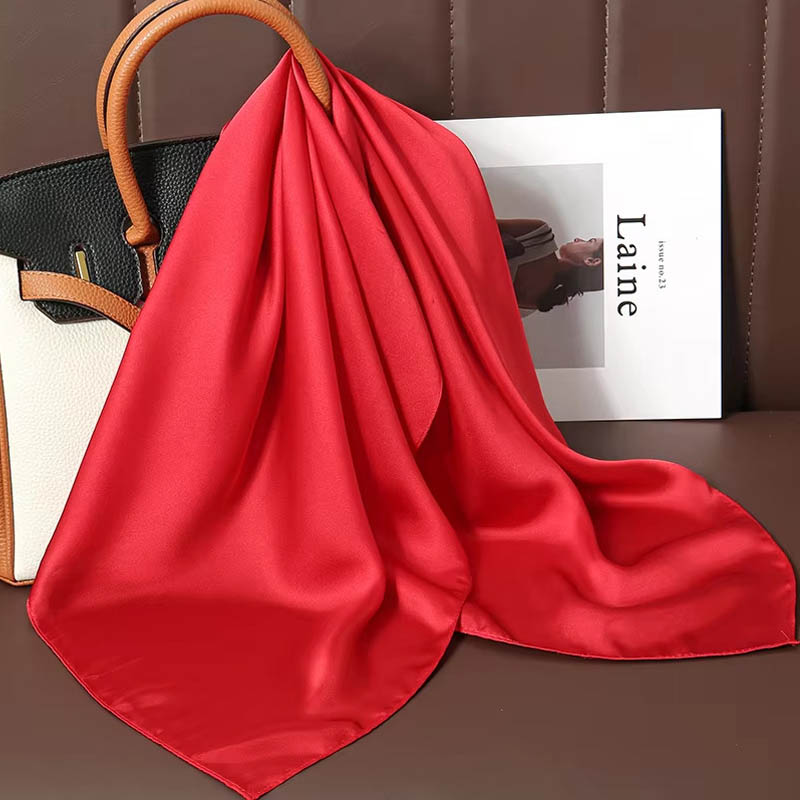 Luxury Solid Color Silk Square - Silk Scarf Square recension och pris