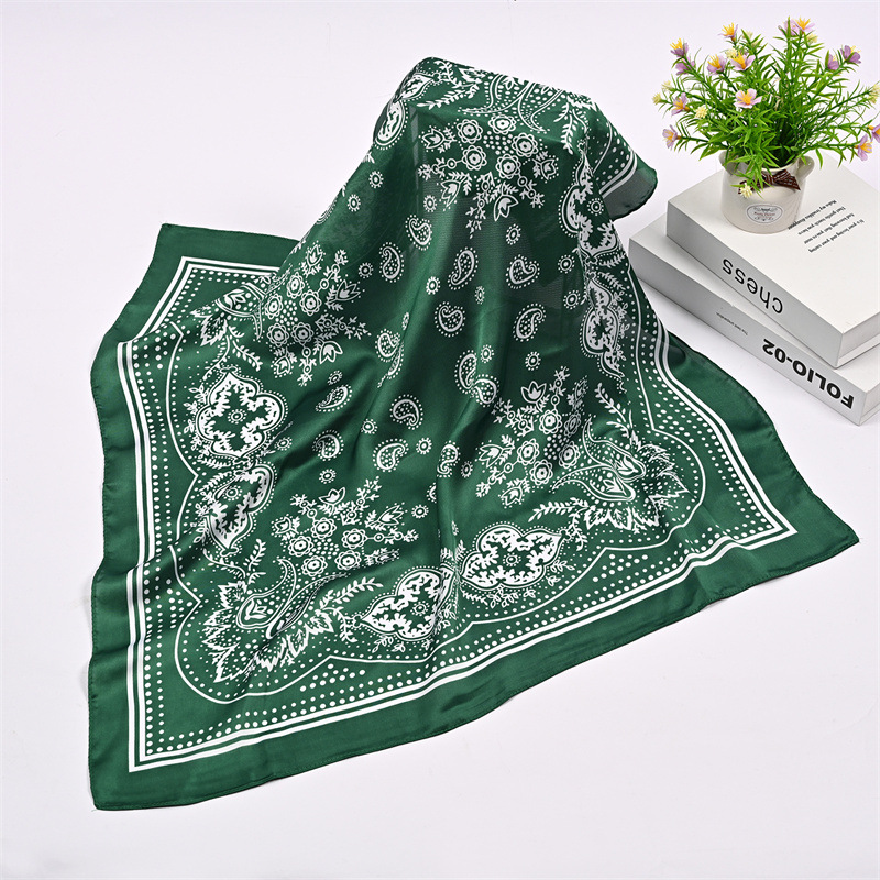 Syhood 70cm Square Satin Head  - Silk Scarf Square recension och pris